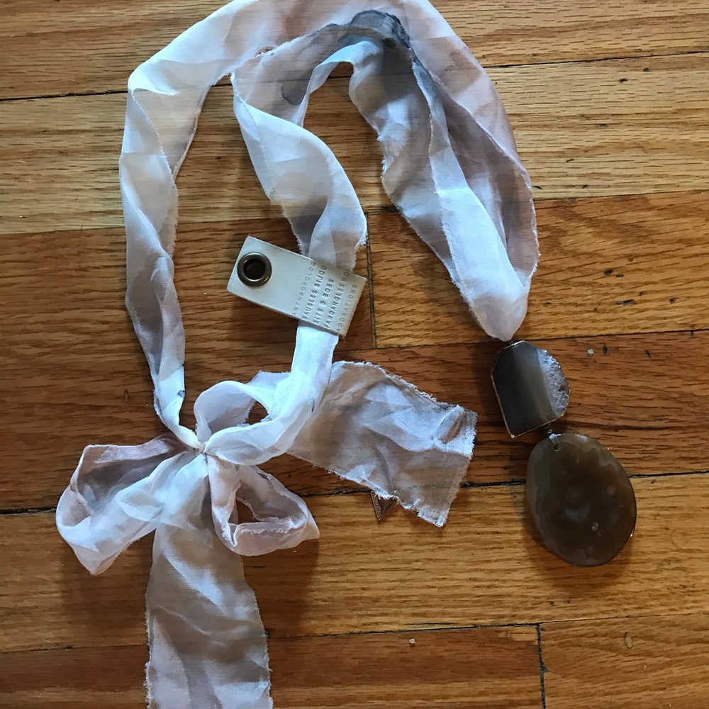 NWT Anthropologie necklace